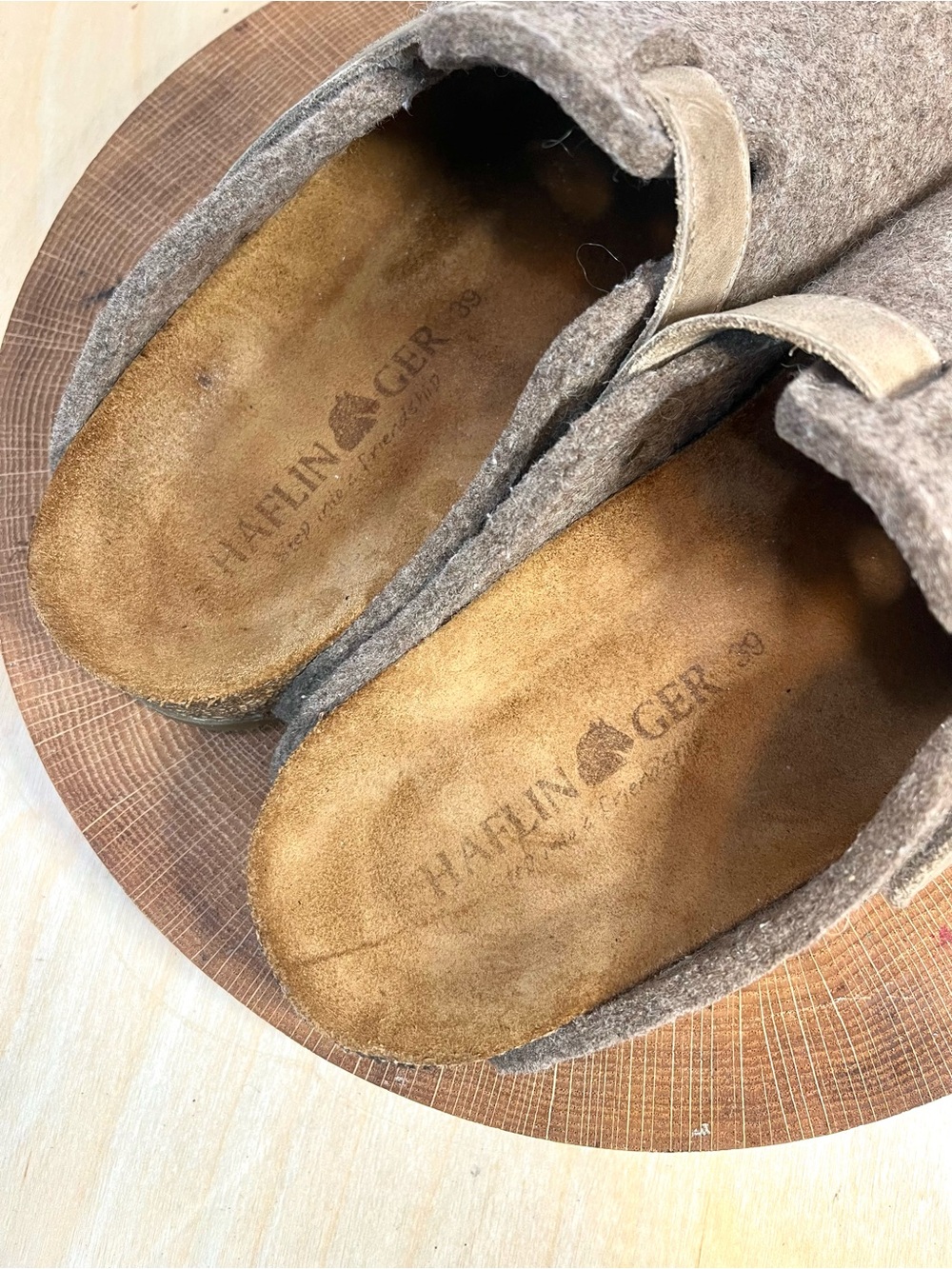 Haflinger Tan Wool Felt Clogs - Adjustable Strap - Size 39 (US 8) - Picture 5 of 16